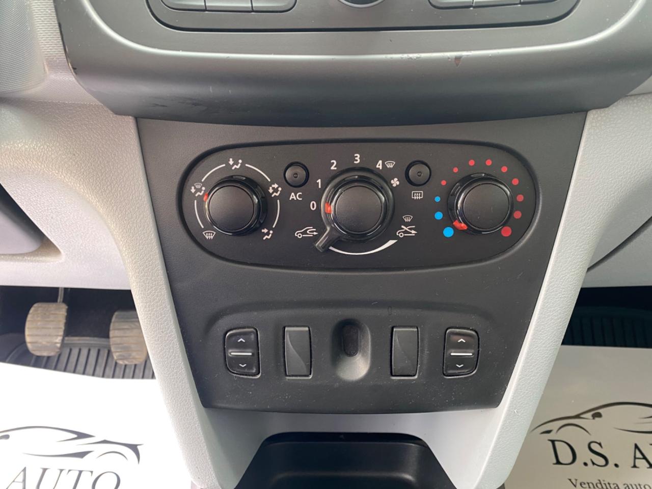 Dacia Sandero 1.5 Diesel 75CV Ok Neopatentati
