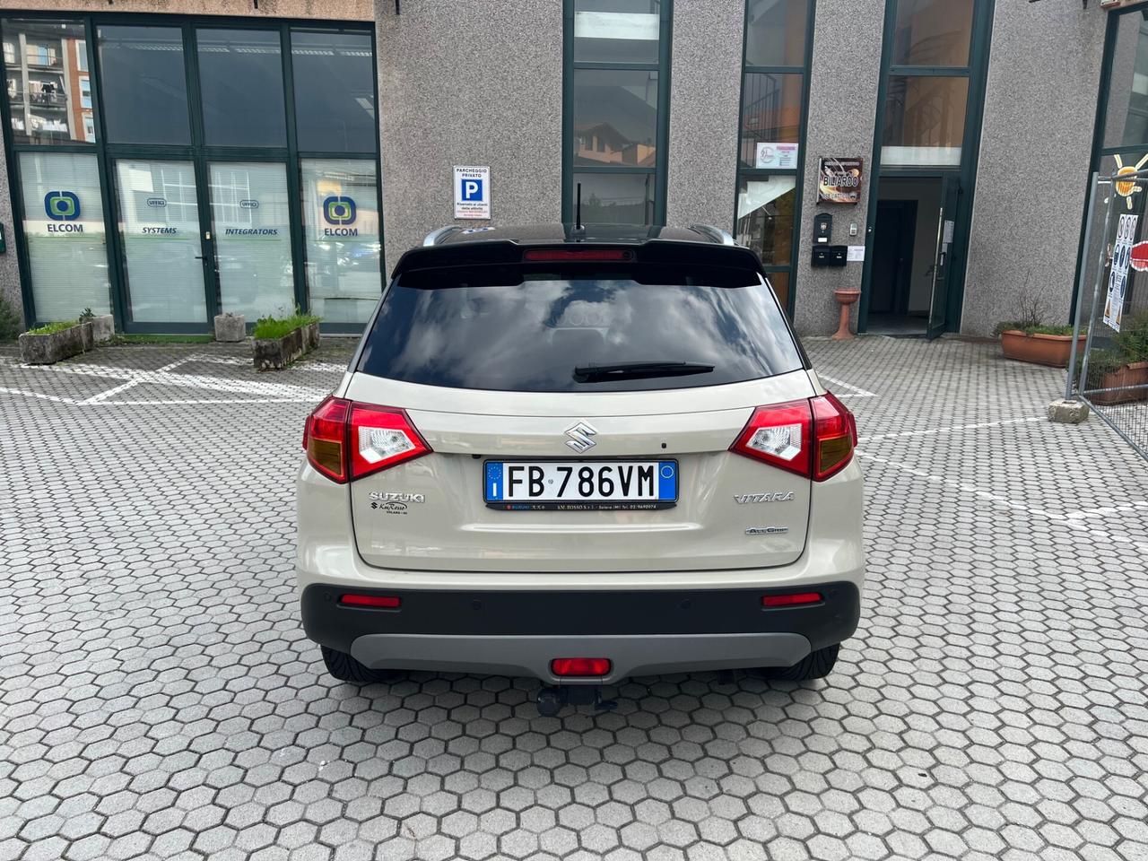 Suzuki Vitara 1.6 DDiS 4WD AllGrip DCT V-Top*GANCIO TRAINO