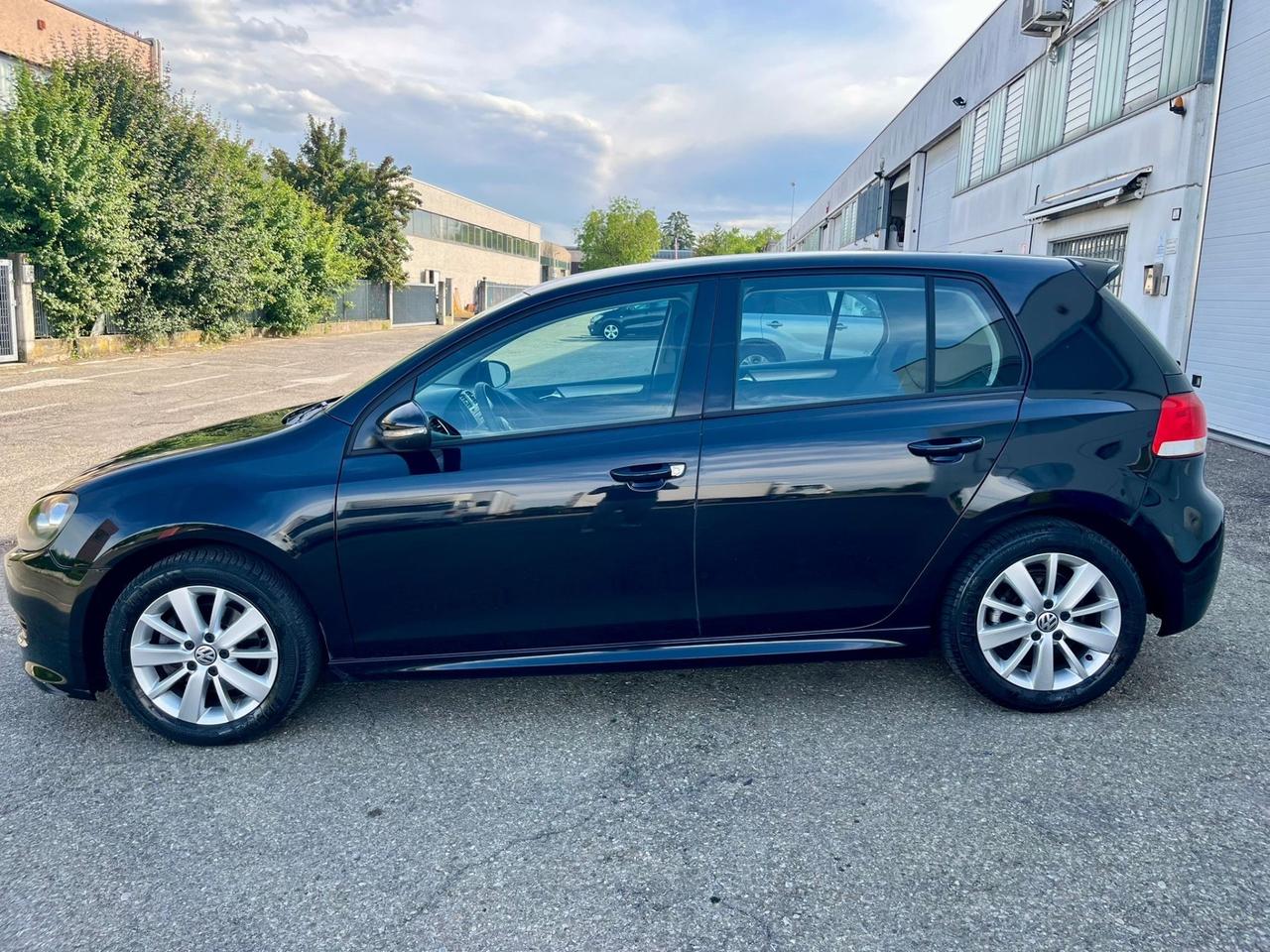 Volkswagen Golf 1.4 TSI 122CV Sport Edition per neopatentati