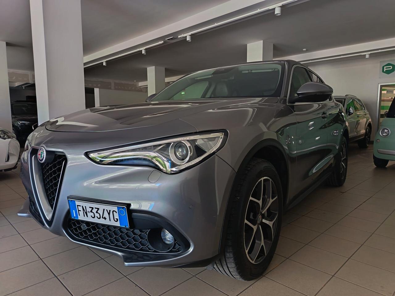 Alfa Romeo Stelvio 2.2 Turbodiesel 210 CV AT8 Q4 Super