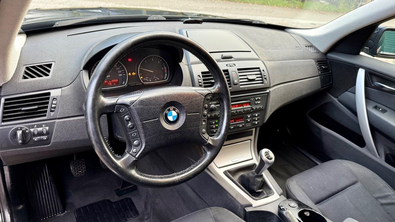 Bmw X3 2.0d cat Futura