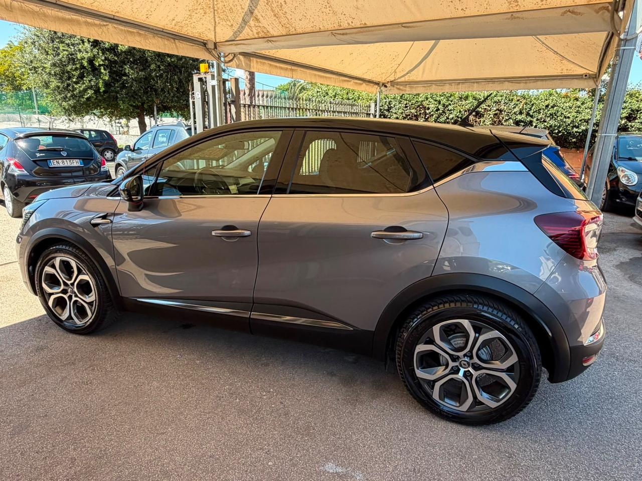 Renault Captur Blue dCi 115 CV EDC Initiale Paris