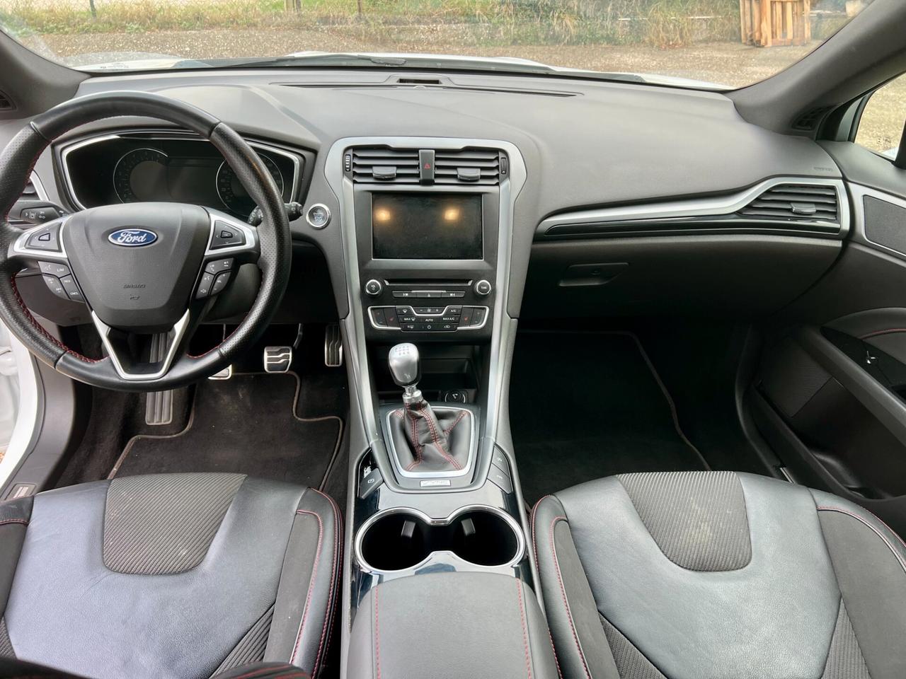 Ford Mondeo 2.0 TDCi 180 CV S&S Powershift AWD 5p. Vignale