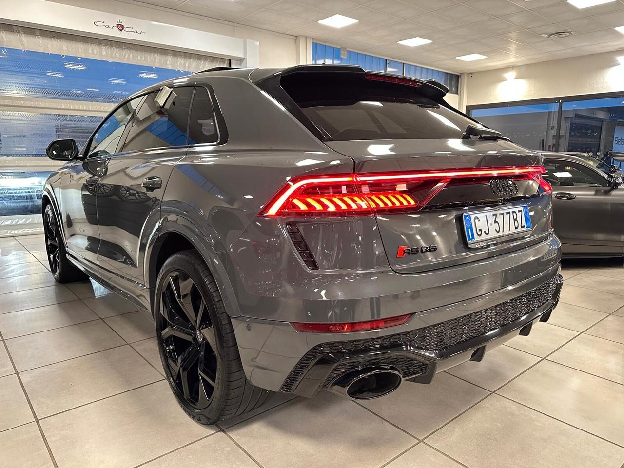 Audi RS Q8 TFSI V8 quattro tiptronic