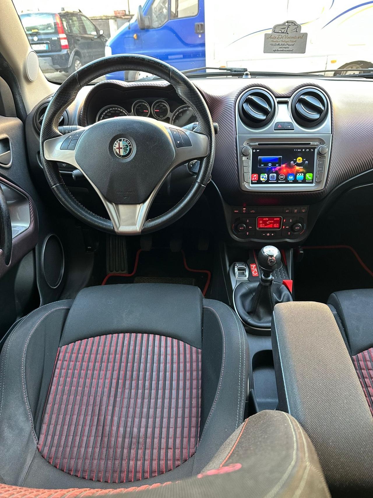 Alfa Romeo MiTo 1.4 M.air Distinctive Premium Pack