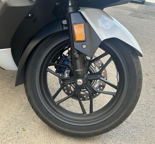 HONDA Forza 350