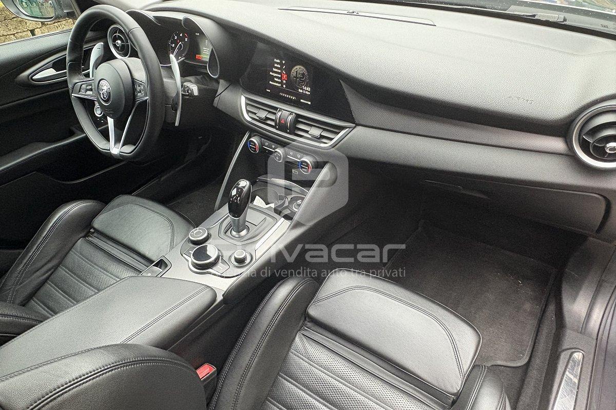 ALFA ROMEO Giulia 2.2 Turbodiesel 210 CV AT8 AWD Q4 Veloce