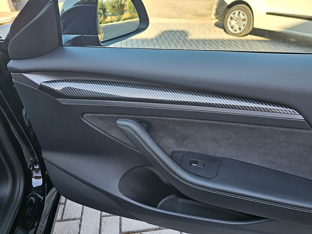 Tesla Model 3 Performance