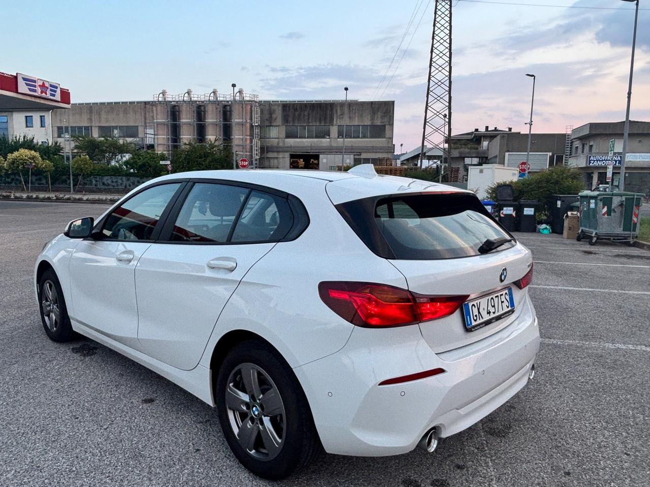 Bmw 118 118 d 5p. Business Advantage