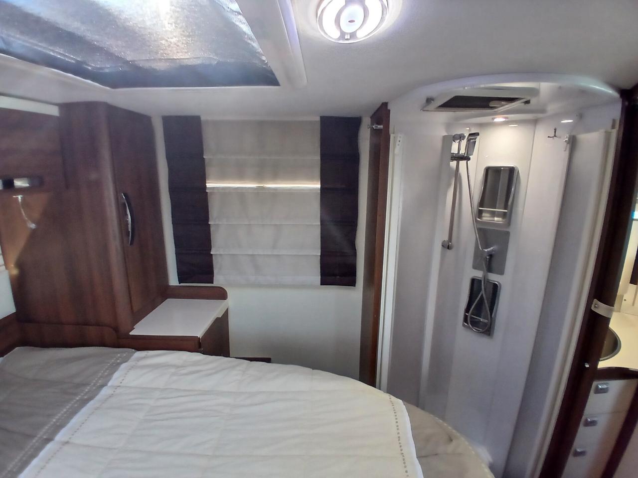 Mclouis NEVIS 862 G 5 POSTI