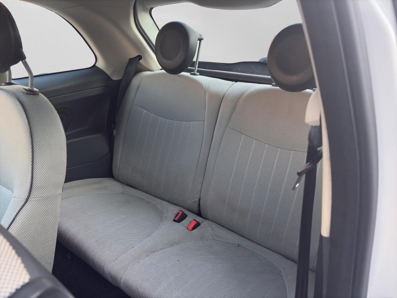 Fiat 500 1.2 Lounge 69cv NEOPATENTATI