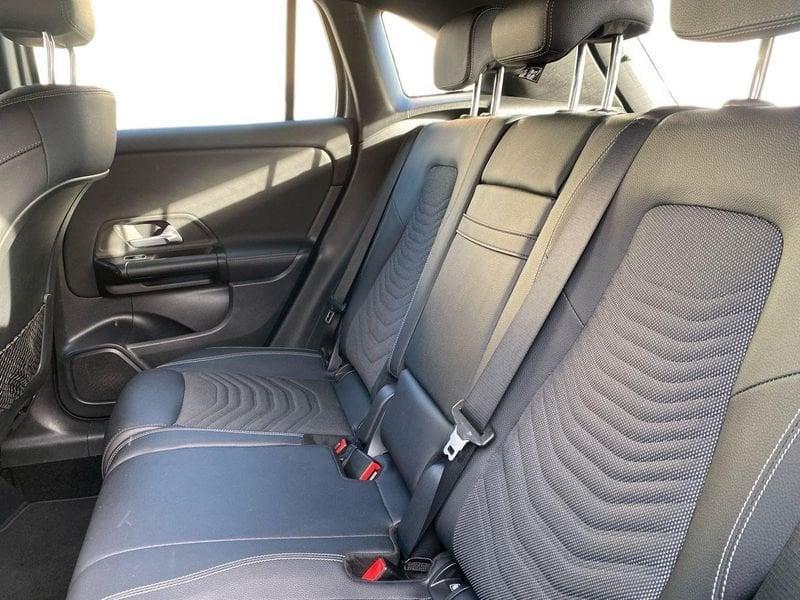 Mercedes-Benz GLA 180 d Sport auto