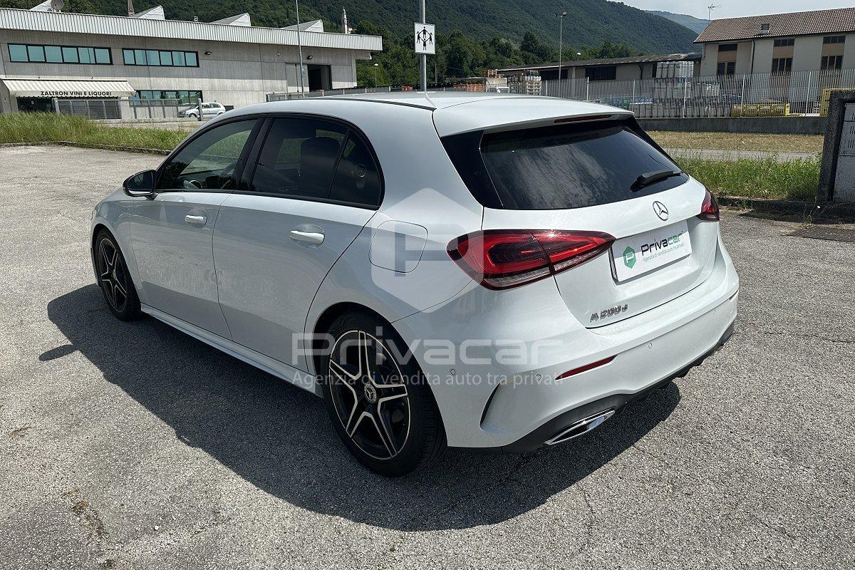 MERCEDES A 200 d Automatic Premium