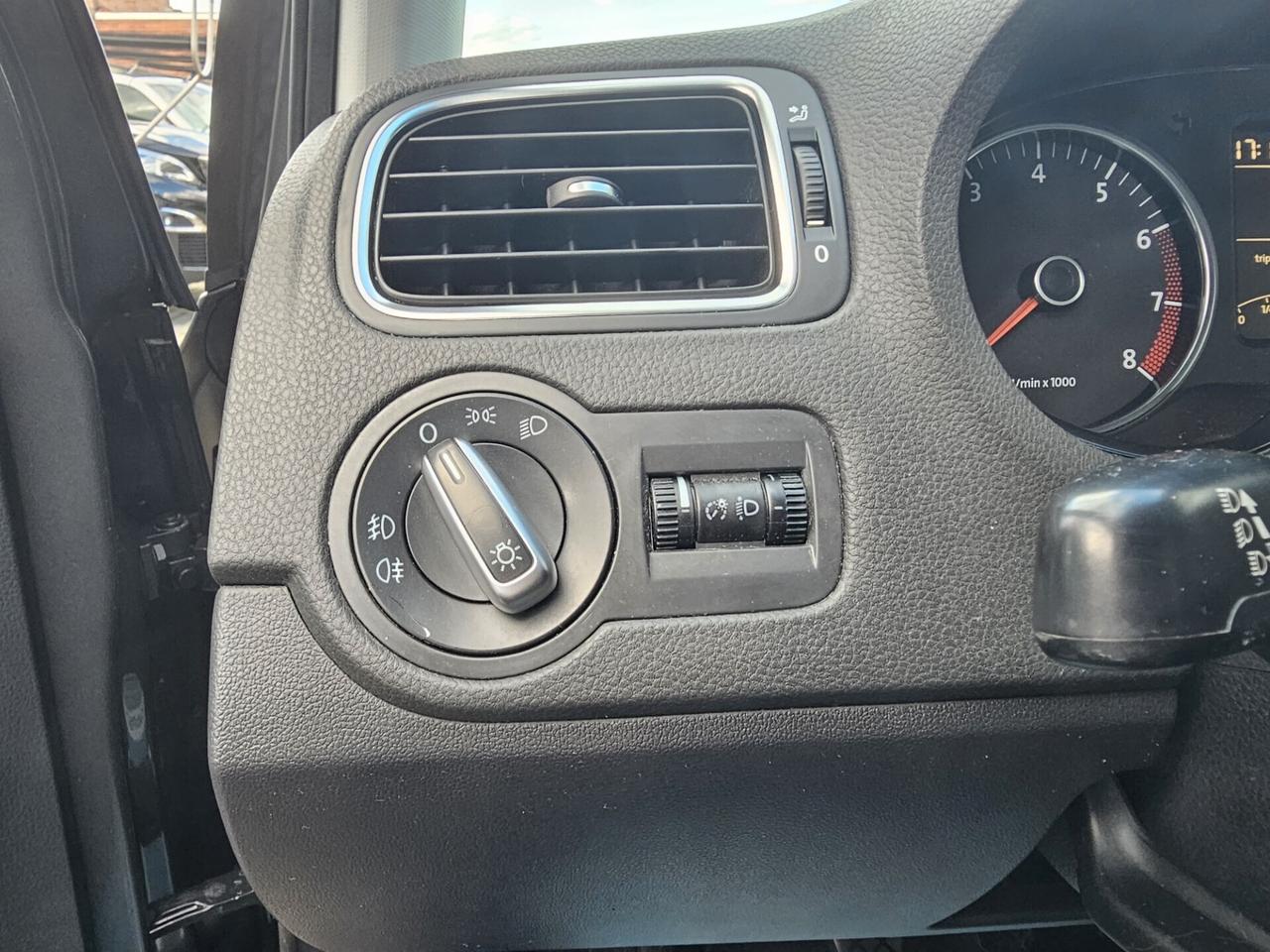 Volkswagen Polo 1.4 5 porte Highline