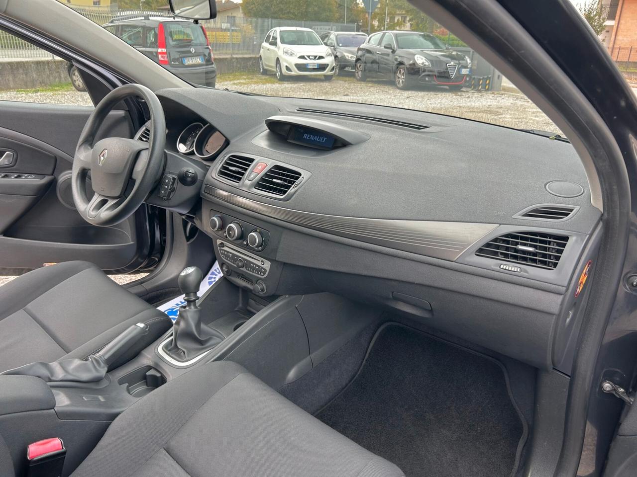 Renault Megane 1.6 - UNIPROPRIETARIO - CERTIFICATA