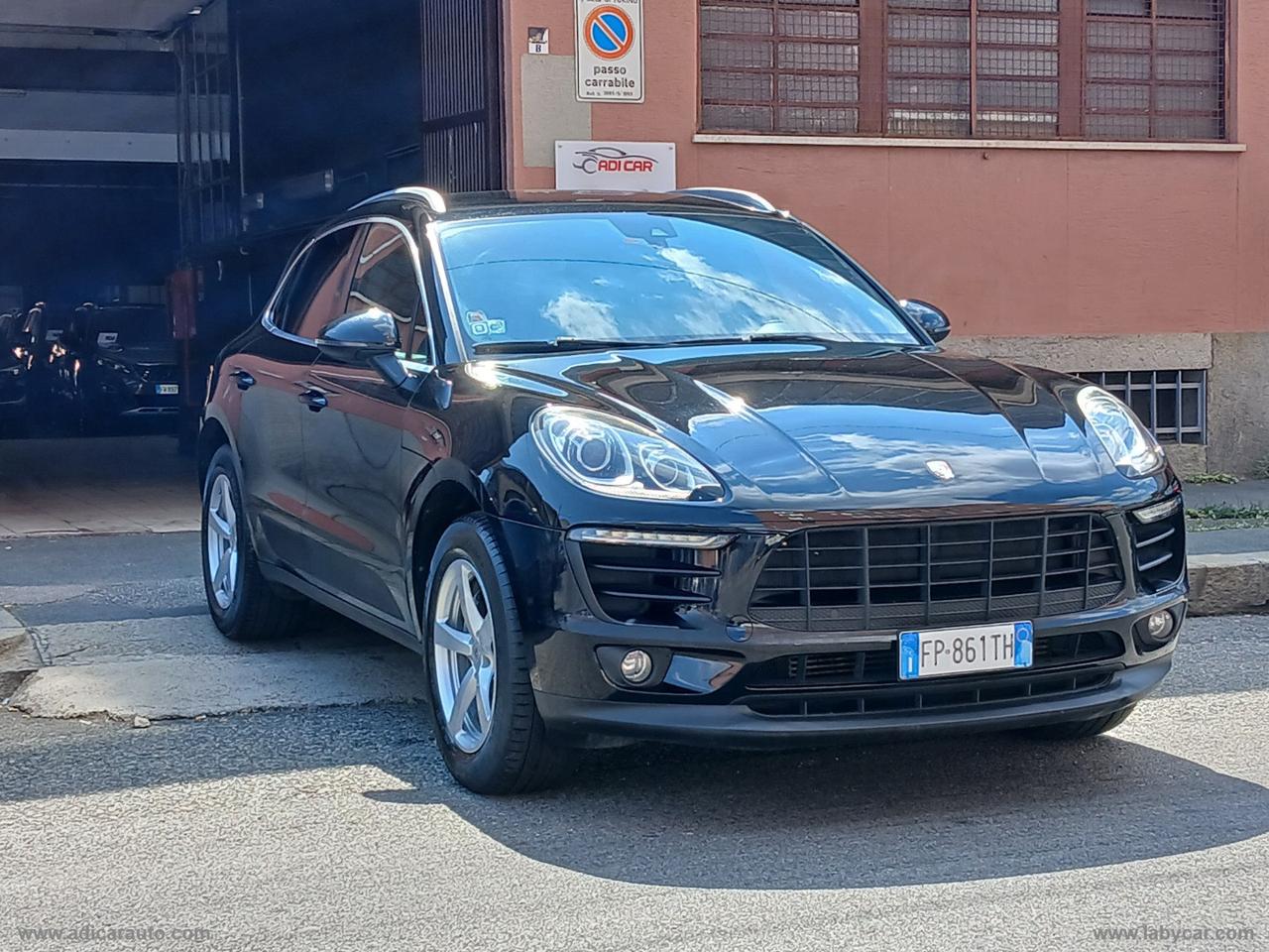 PORSCHE Macan 2.0