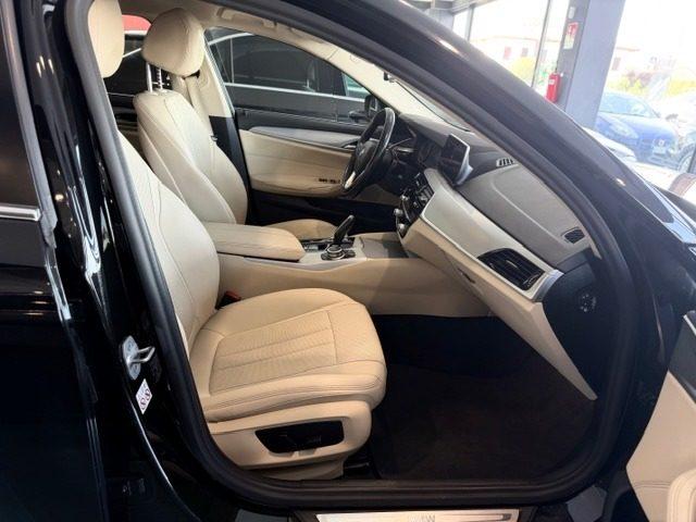 BMW 520 d 190CV 48V BERLINA CERCHI DA 20