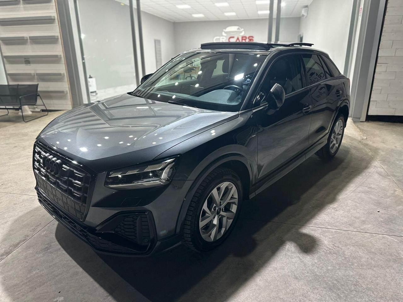 Audi Q2 30 TDI S tronic line Edition - Tetto apribile