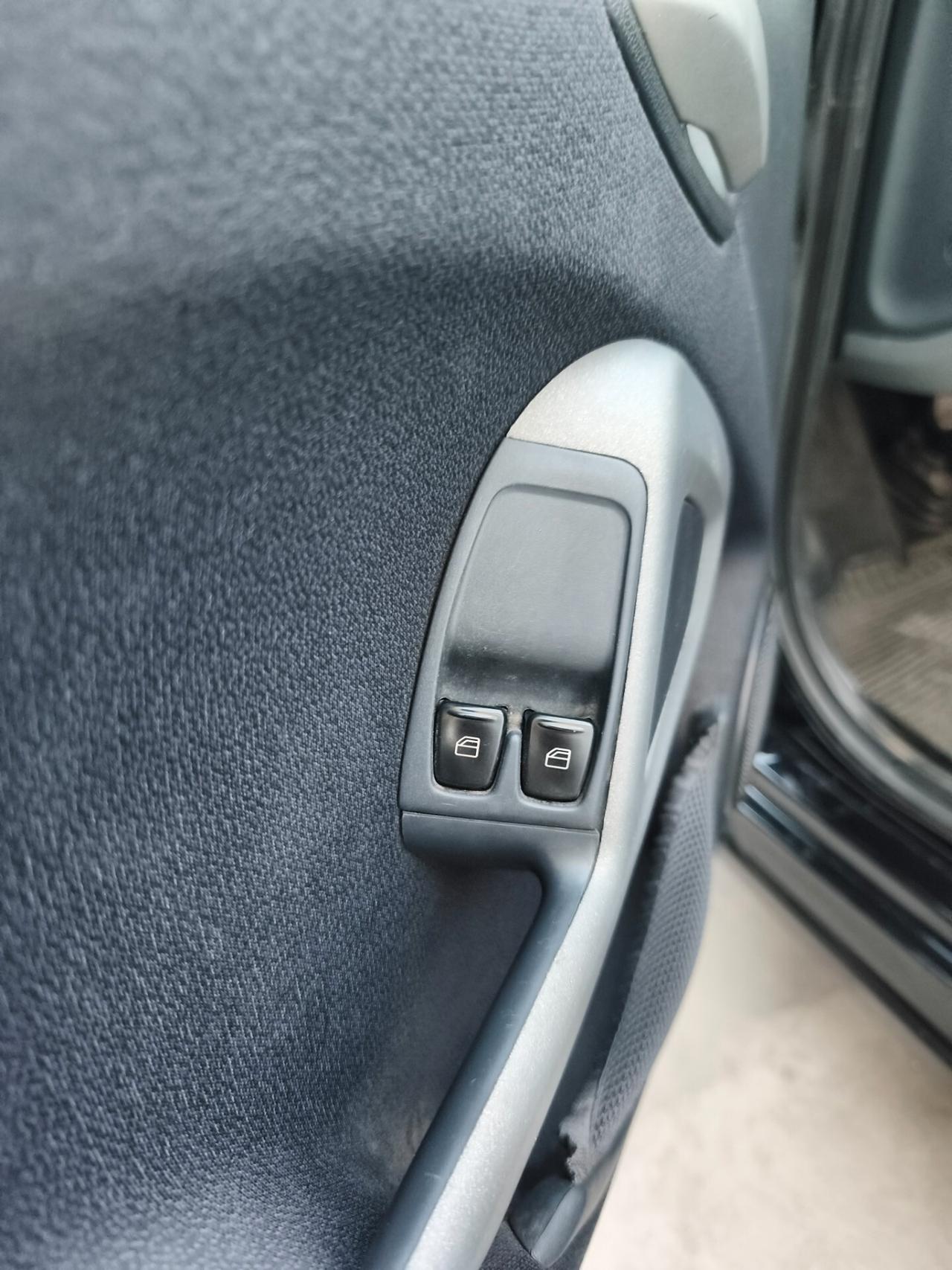 Smart ForTwo 800 40 kW cabrio pulse cdi