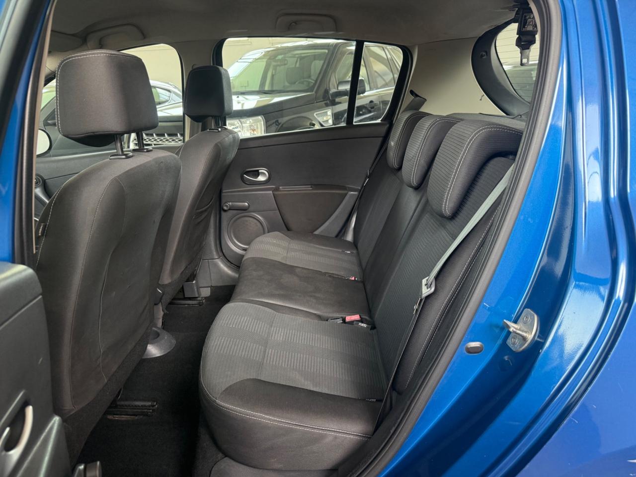 Renault Clio 1.2 16V 5 porte GPL Dynamique ok neopatentati
