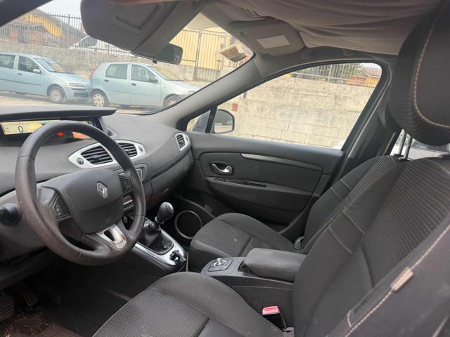 RENAULT Scenic 7posti 1.5 dCi 110CV senza nessun lavoro da fare