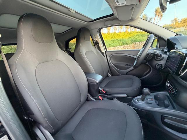 SMART ForFour 90 0.9 TURBO TWINAMIC SUPERPASSION+RETROCAMERA