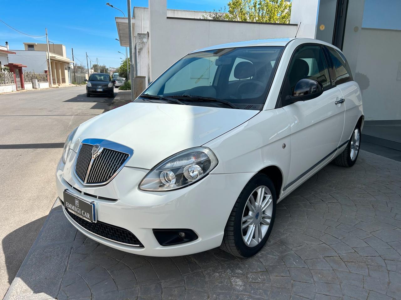 Lancia Ypsilon 1.2 51Kw UNYCA Km86.000-2012