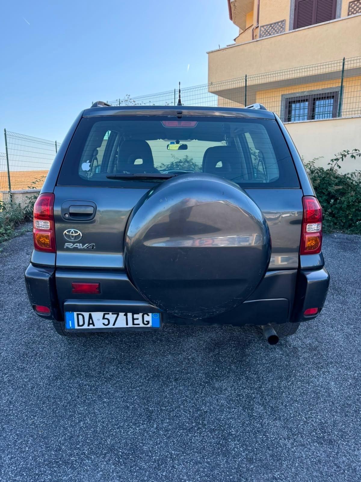Toyota RAV 4 RAV4.com 2.0 Tdi D-4D cat 5 porte Sol