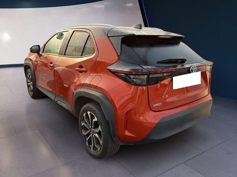 Toyota Yaris Cross 1.5h Orange Edition fwd 116cv e-cvt