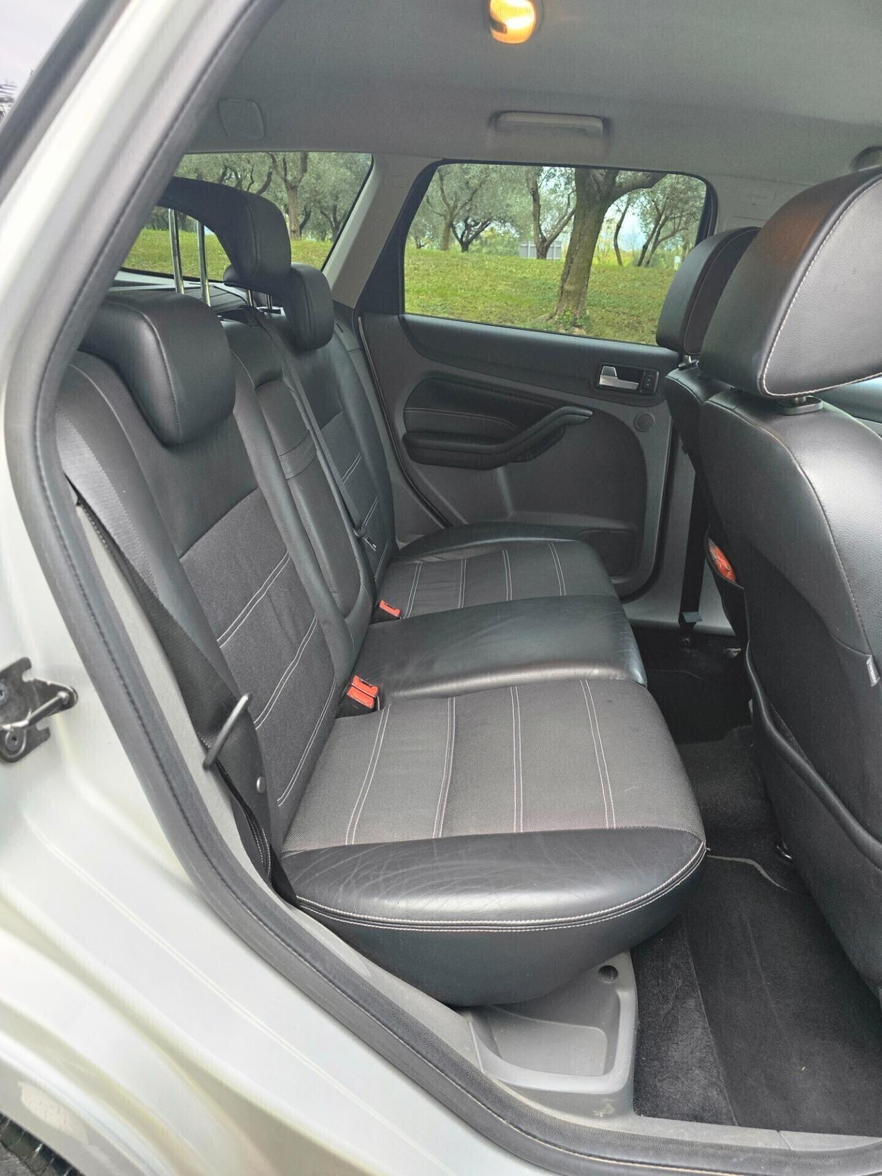 Ford Focus 1.6 TDCi (110CV) SW Tit. DPF