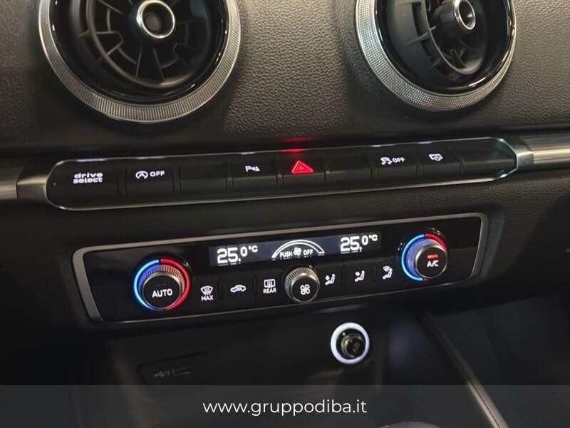 Audi A3 III 2016 Sportback Benzina Sportback 30 1.5 g-tron Sport 131cv s-tronic