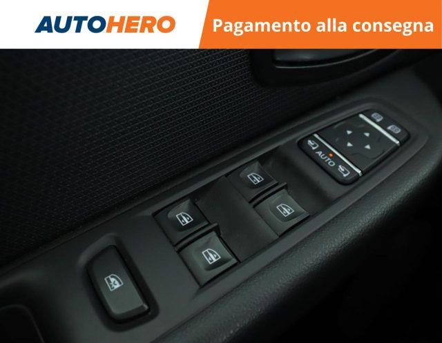 RENAULT Clio TCe 12V 90 CV 5 porte Moschino Intens