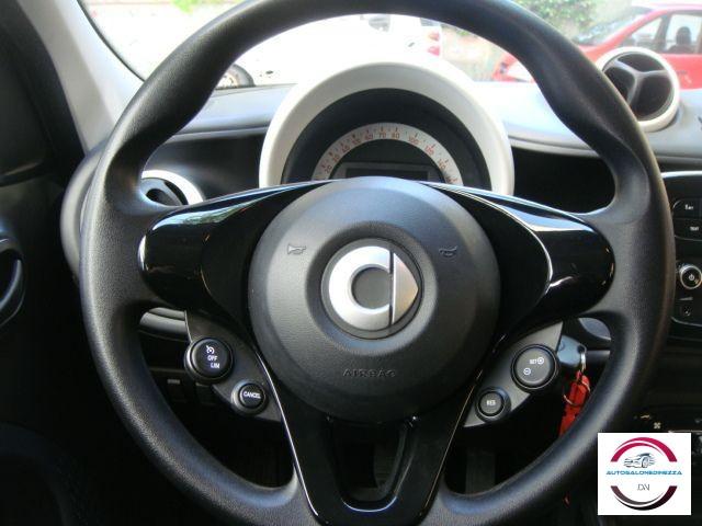 SMART - Forfour - 70 1.0 twinamic Youngster