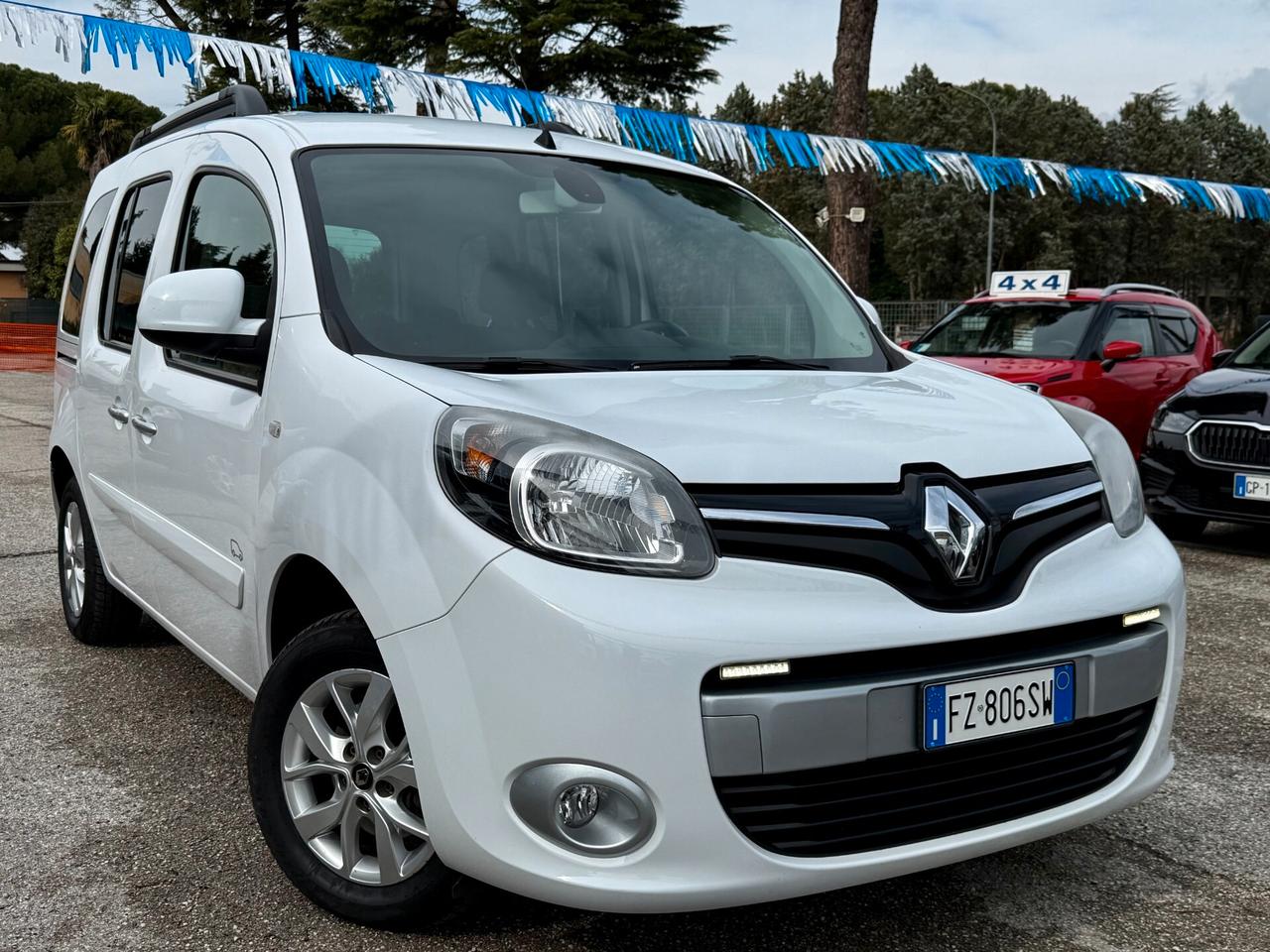 " PERFETTO" Renault Kangoo Blue dCi 95 CV