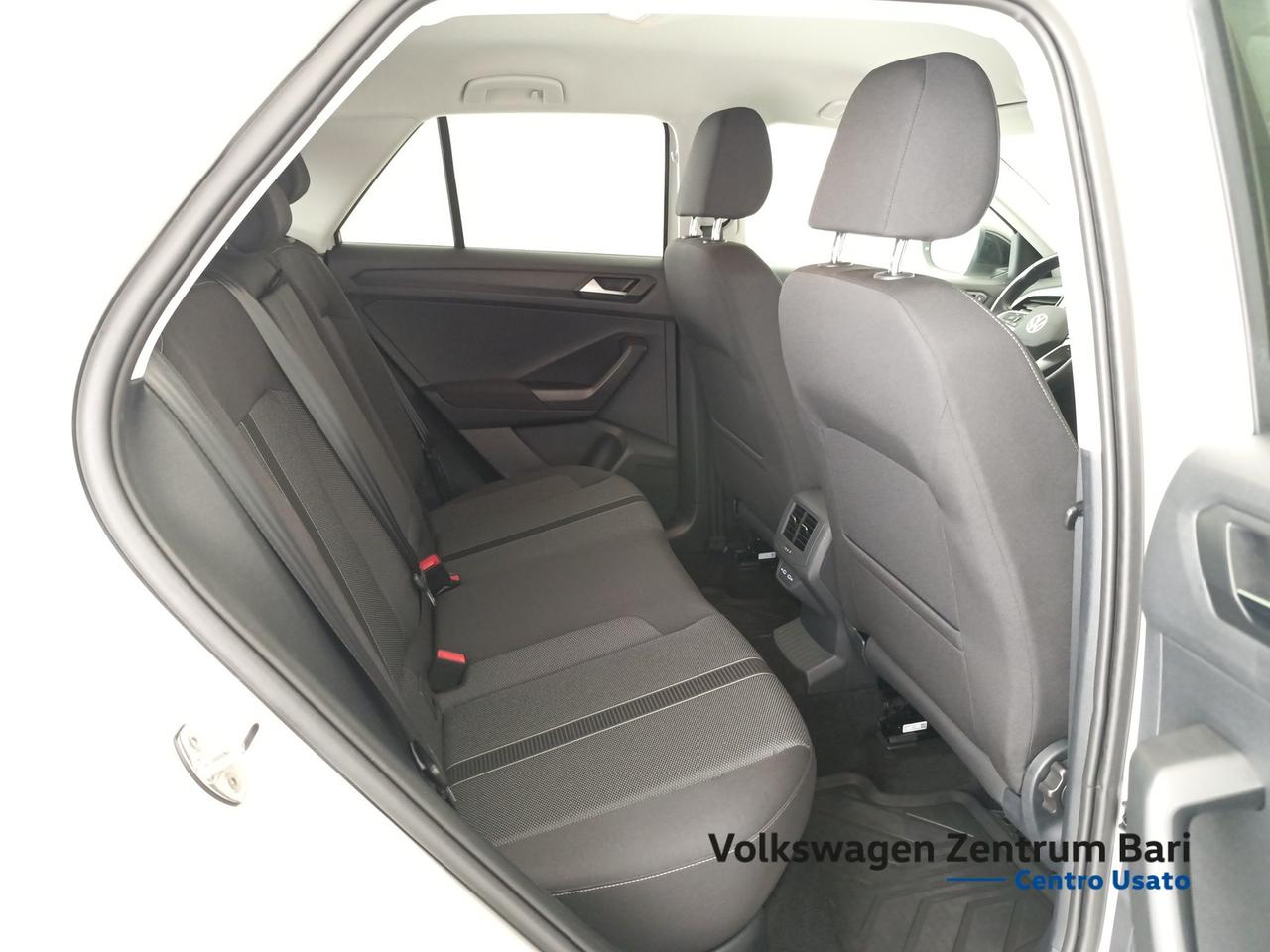 Volkswagen T-Roc 1.0 tsi sport