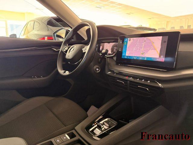 SKODA Octavia 2.0 TDI EVO SCR 150 CV DSG Wagon Executive