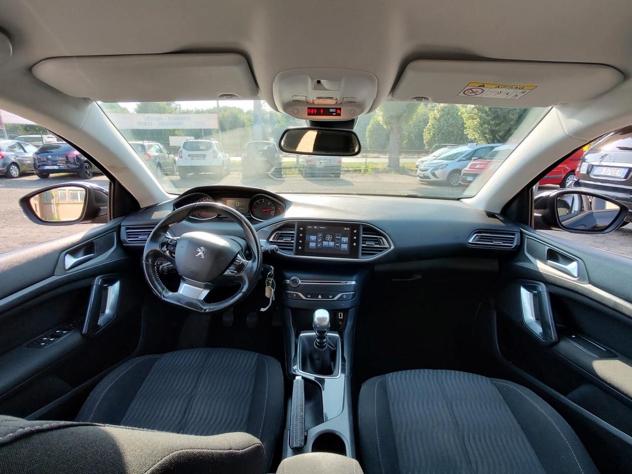 Peugeot 308 1.6 e-HDi 115 CV Stop&Start Allure