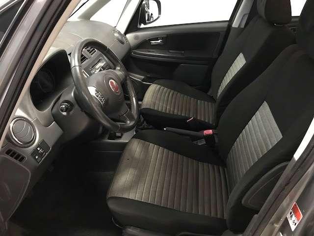 Fiat Sedici Sedici 2.0 mjt Emotion 4x4 135cv / GANCIO TRAINO