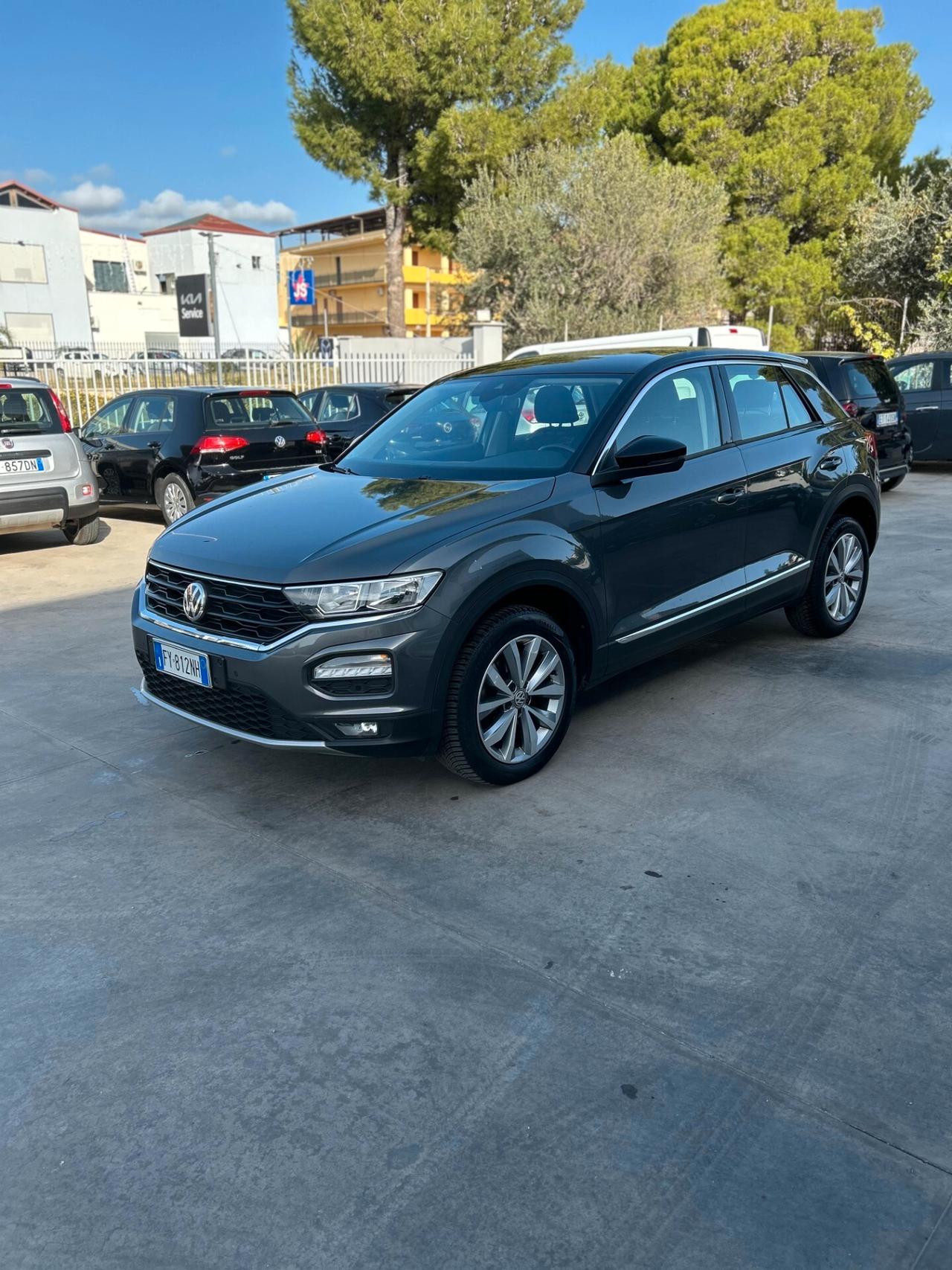 Volkswagen T-Roc 1.6 TDI SCR Business BlueMotion Technology