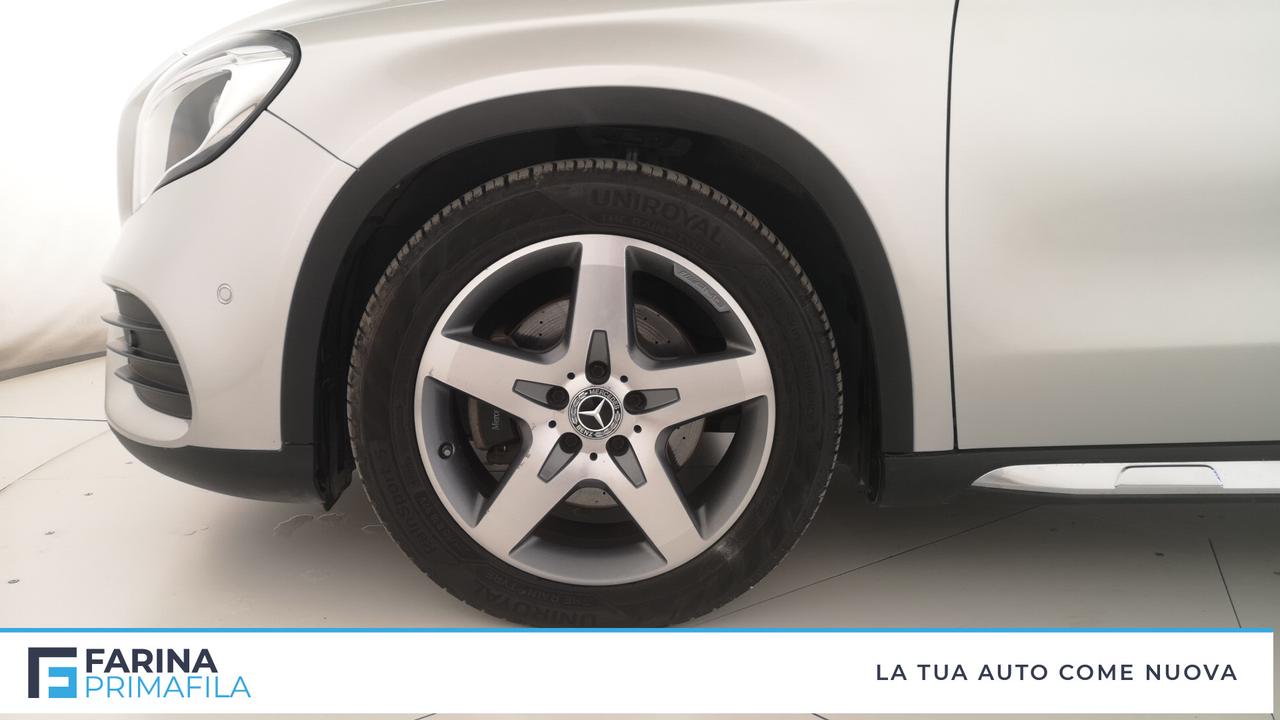 Mercedes-Benz GLA - X156 - GLA 220 d Premium 4matic auto