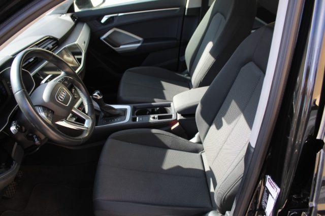 AUDI Q3 35 TDI Business