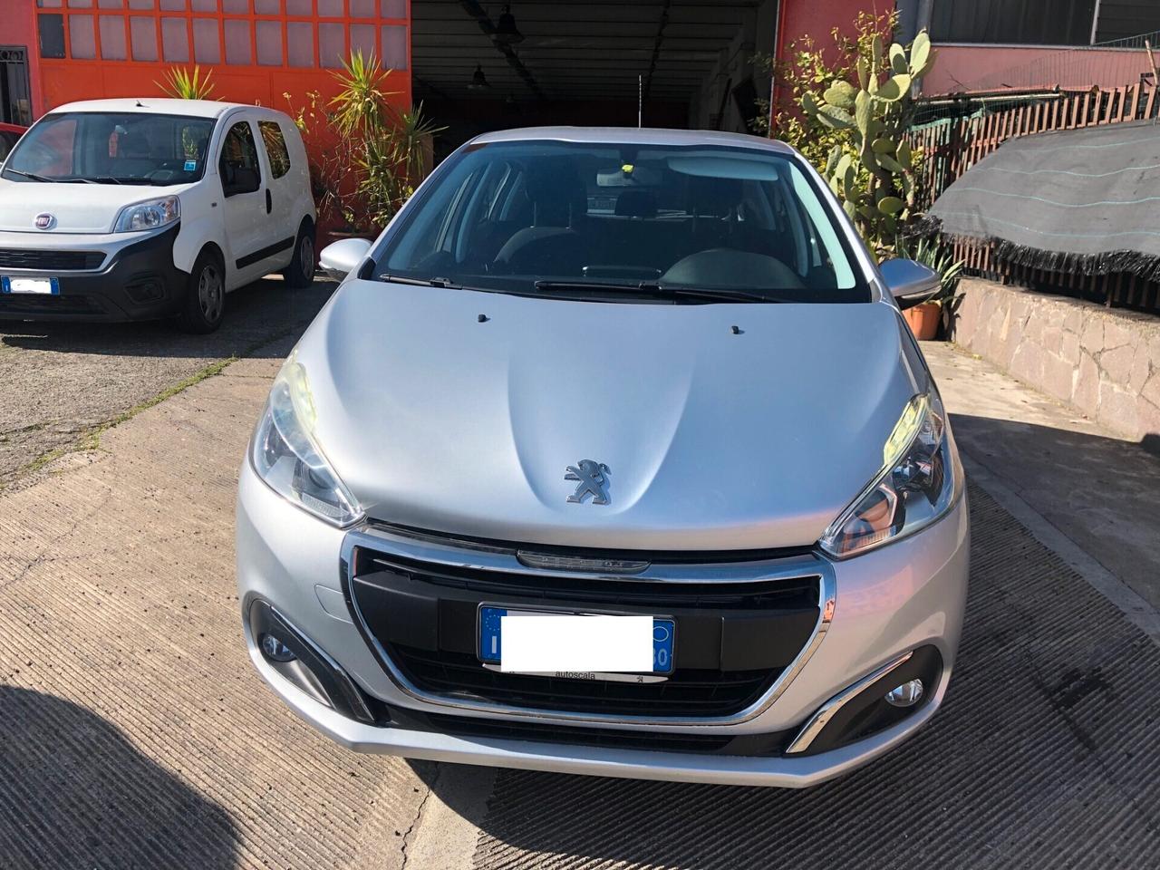 Peugeot 208 1.2 VTi 82 CV 3 porte Active