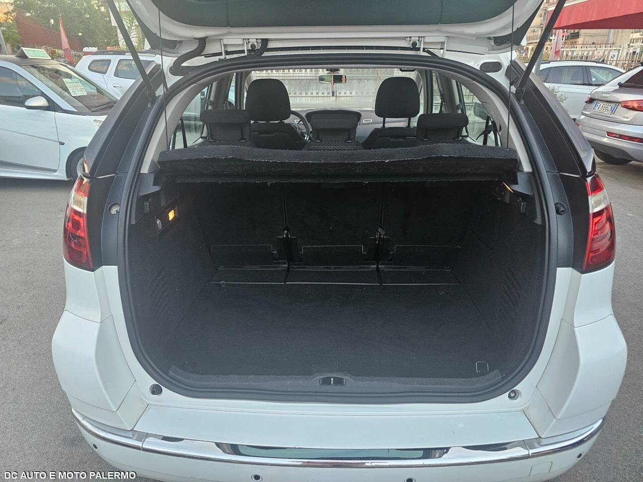 Citroen C4 Picasso 1.6 HDi 112CV..Automatica.2013