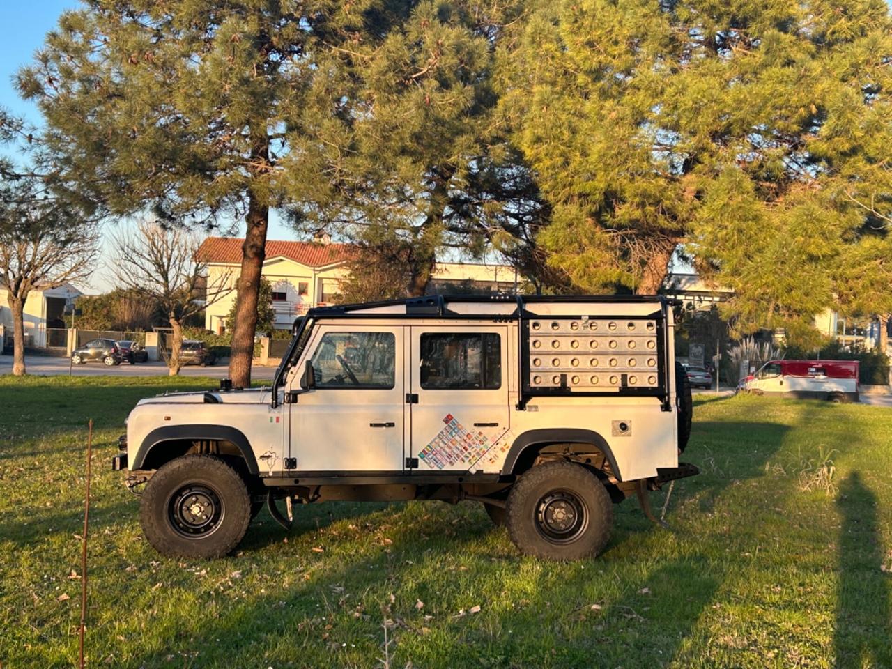 Land Rover Defender Deserto