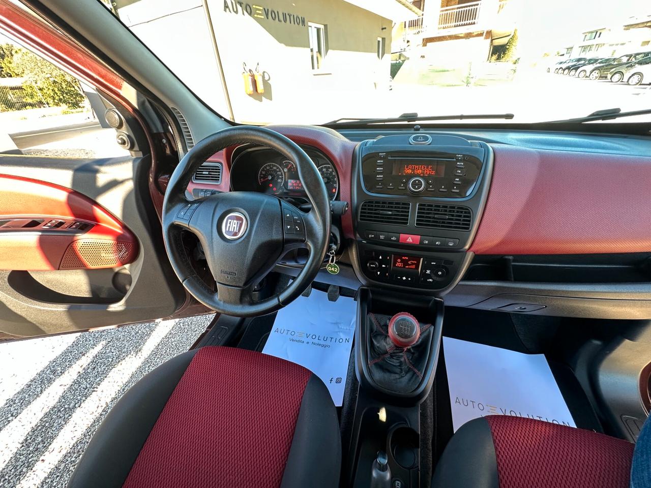 Fiat Doblo 1.6 MJT 105 cv Emotion 185.463 km PERFETTO