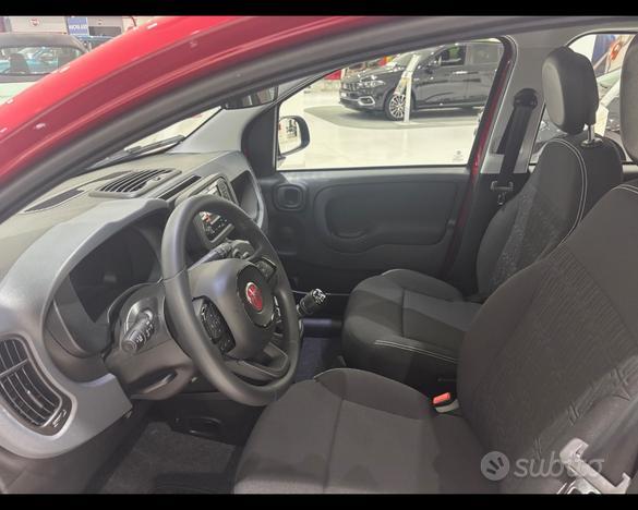 FIAT Panda My25 1.0 70cv Hybrid Panda N72574