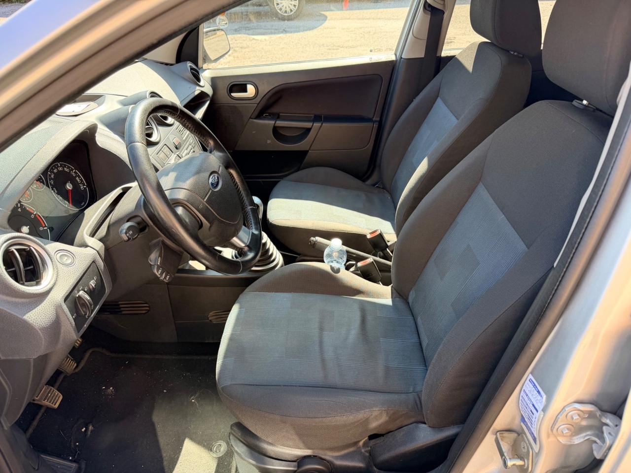 Ford Fiesta 1.4 TDCi 75cv Neopatentati