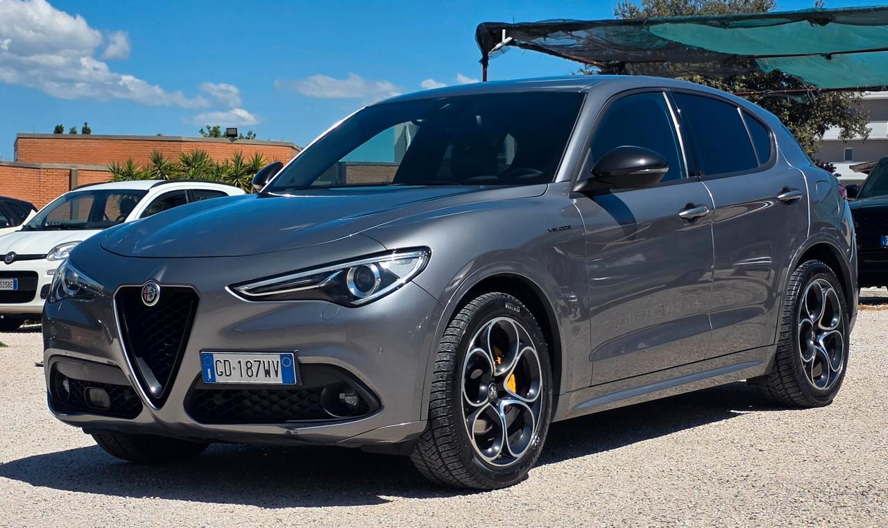Stelvio Q4 VELOCE - 2.2 Td 210cv AT8