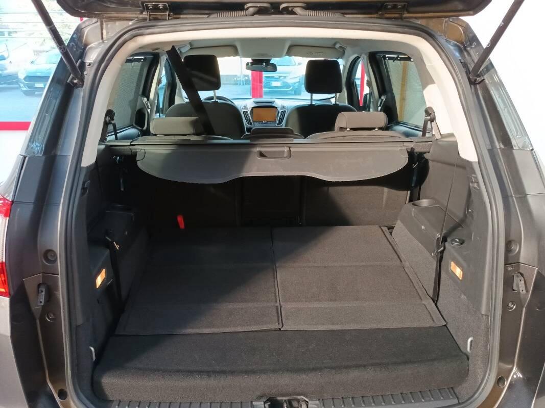 Ford C-Max 1.5 tdci Business 120cv 7 POSTI