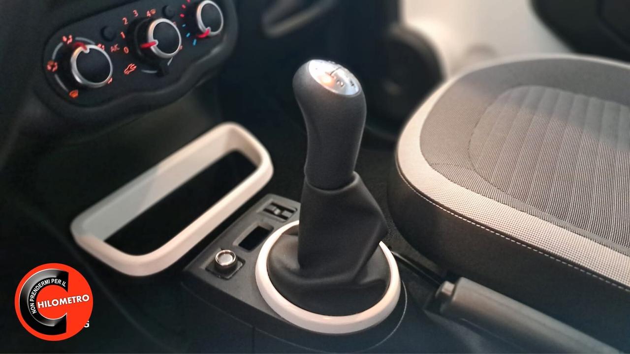 Renault Twingo SCe Stop&Start La Parisienne